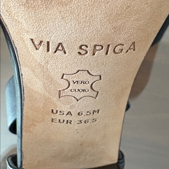 Via Spiga Black Leather Heel Sandals - Picture 4 of 11